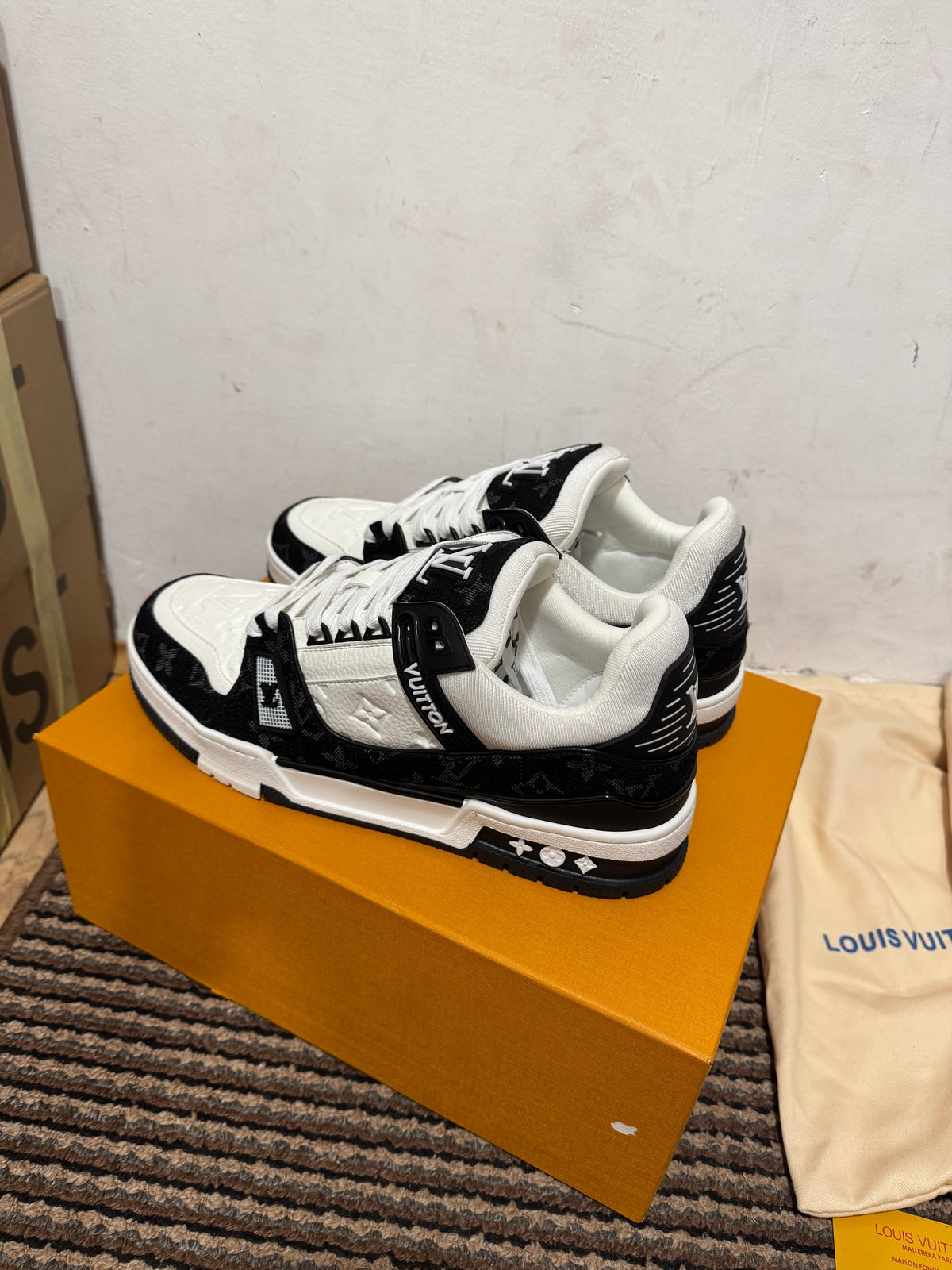 Lv Trainer Broj 43(Odmah dostupno)