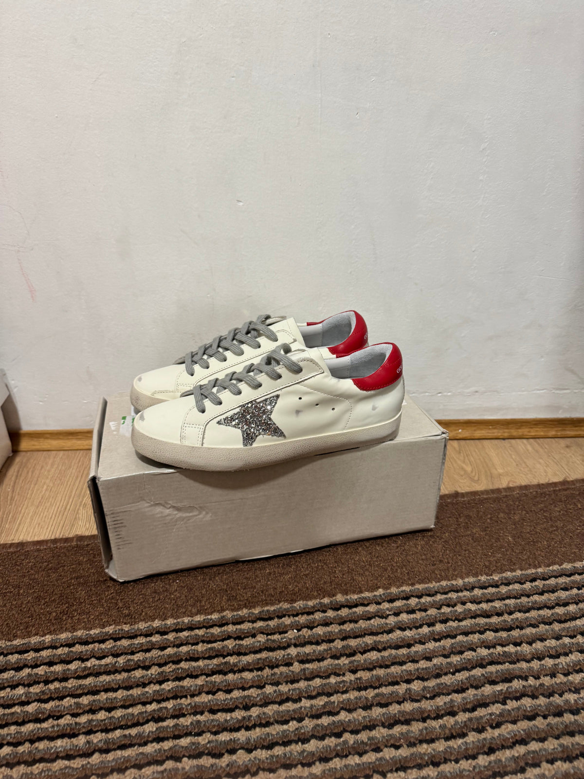 Golden Goose Broj 36,37,40(Odmah dostupno)