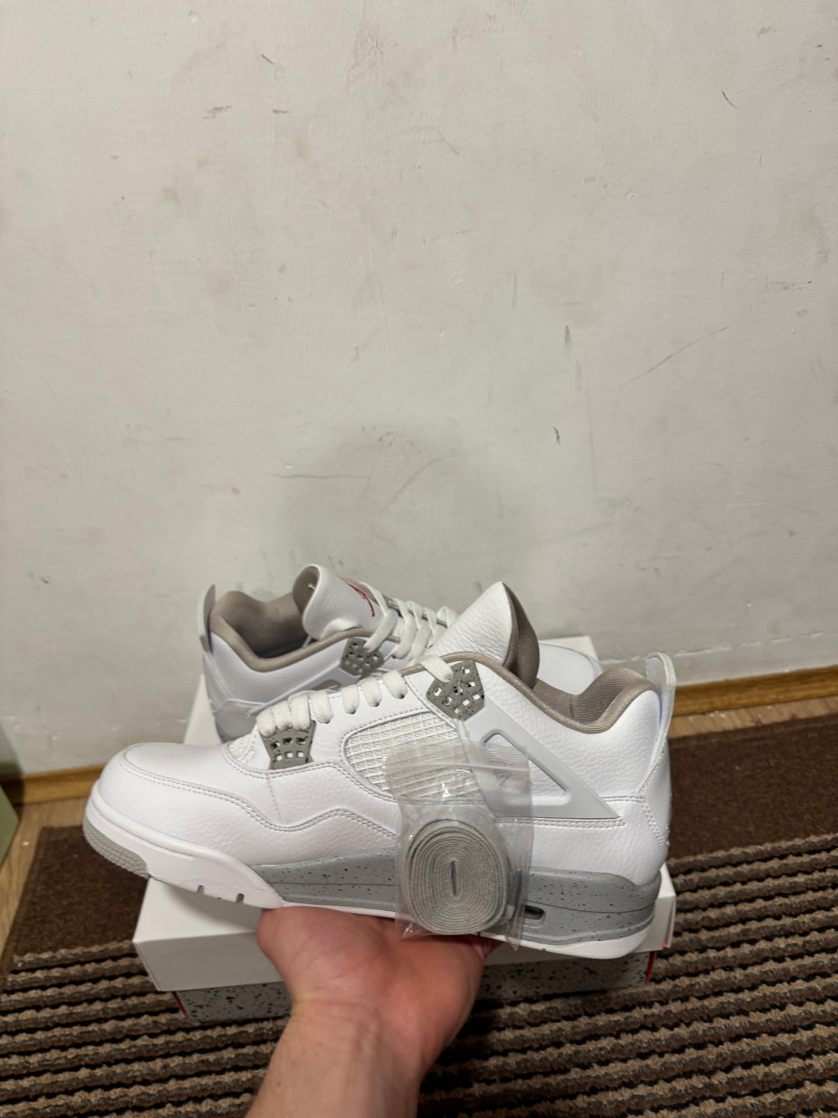 Jordan 4 Oreo Broj 42(Odmah dostupno)