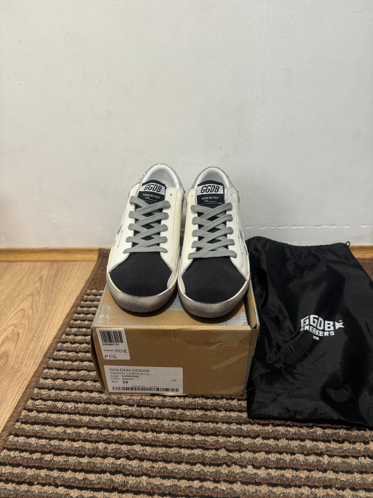 Golden Goose Broj 37,42,45(Odmah dostupno)