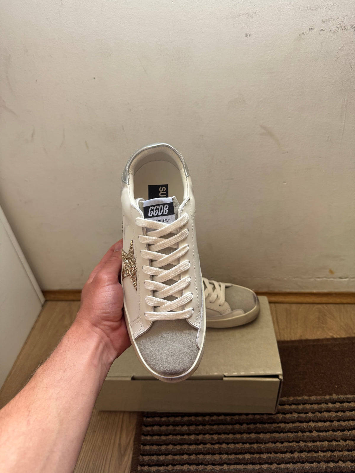 Golden Goose Broj 45(Odmah dostupno)