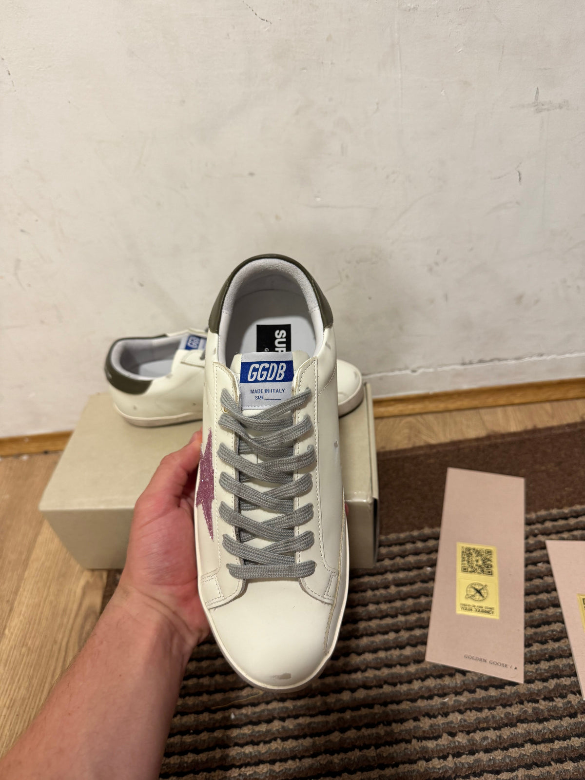 Golden Goose Broj 40(Odmah dostupno)