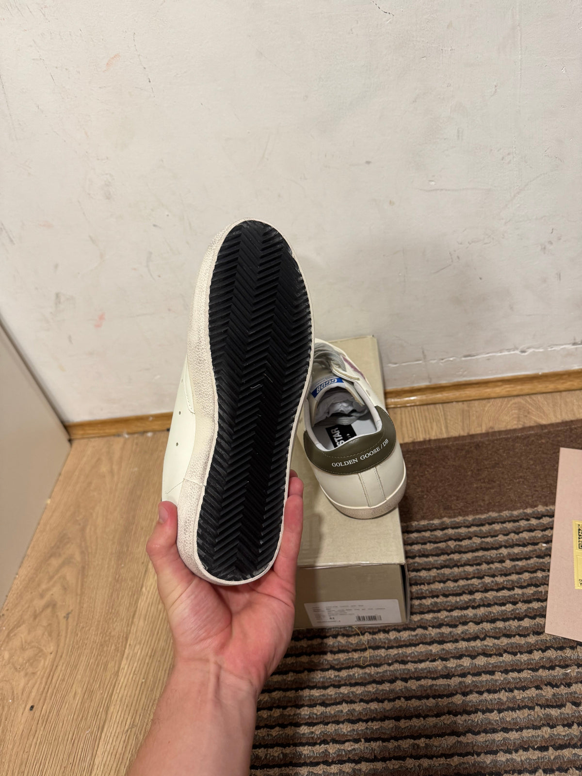 Golden Goose Broj 40(Odmah dostupno)