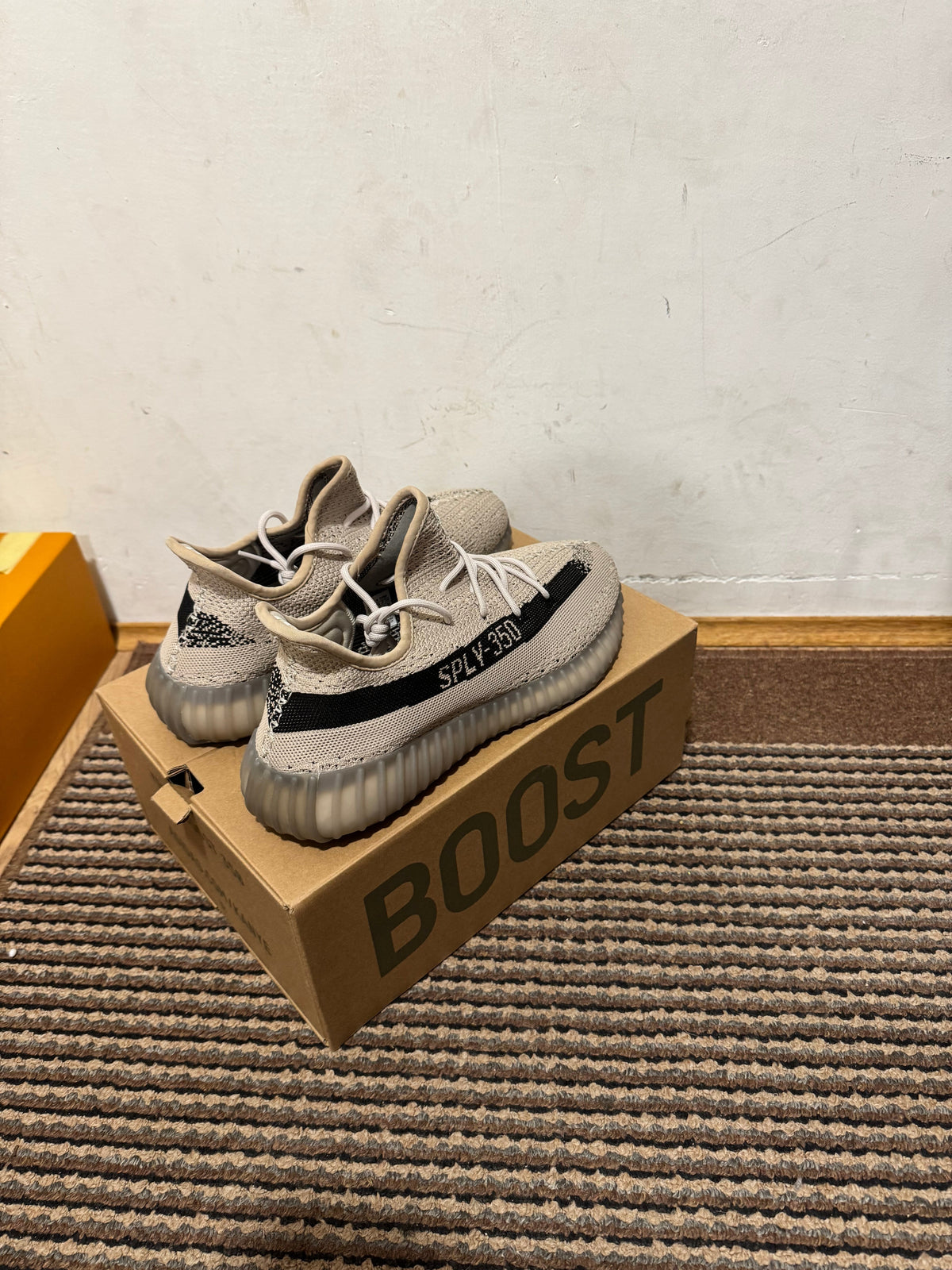 Yeezy 350 Salt Broj 45(Odmah dostupno)
