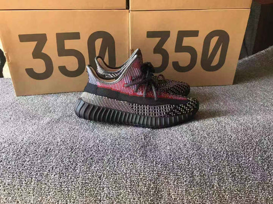Yeezy 350 Yecheil