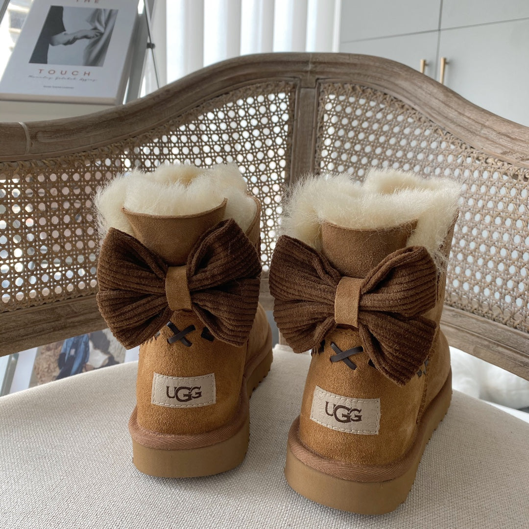 Ugg Bailey Bow