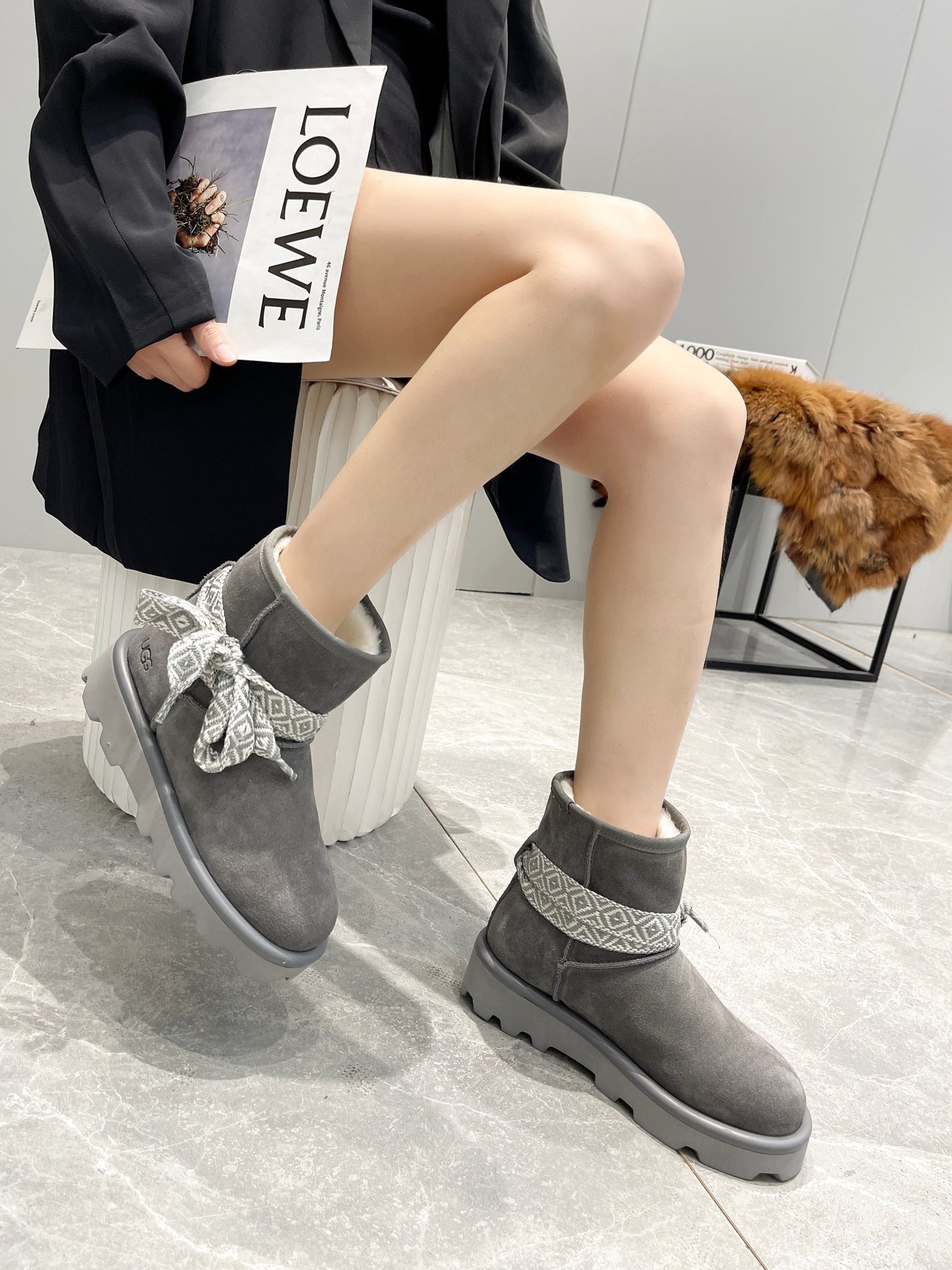 Ugg classic mini