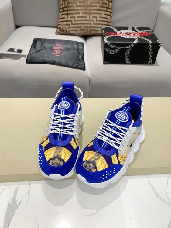 Versace Chain Reaction