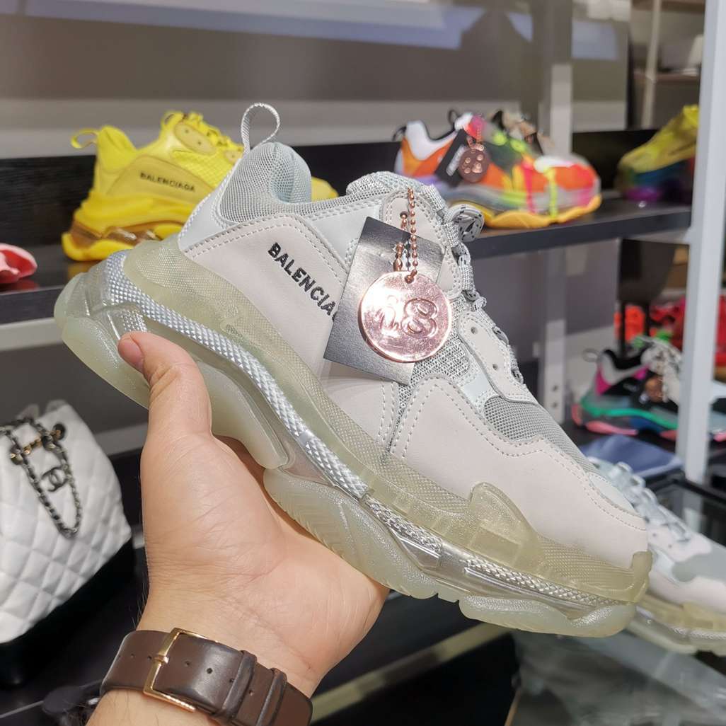 Balenciaga Triple S