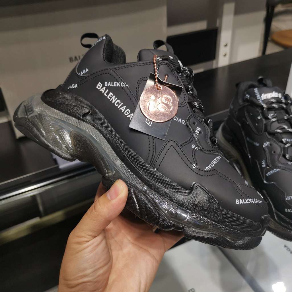 Balenciaga Triple S