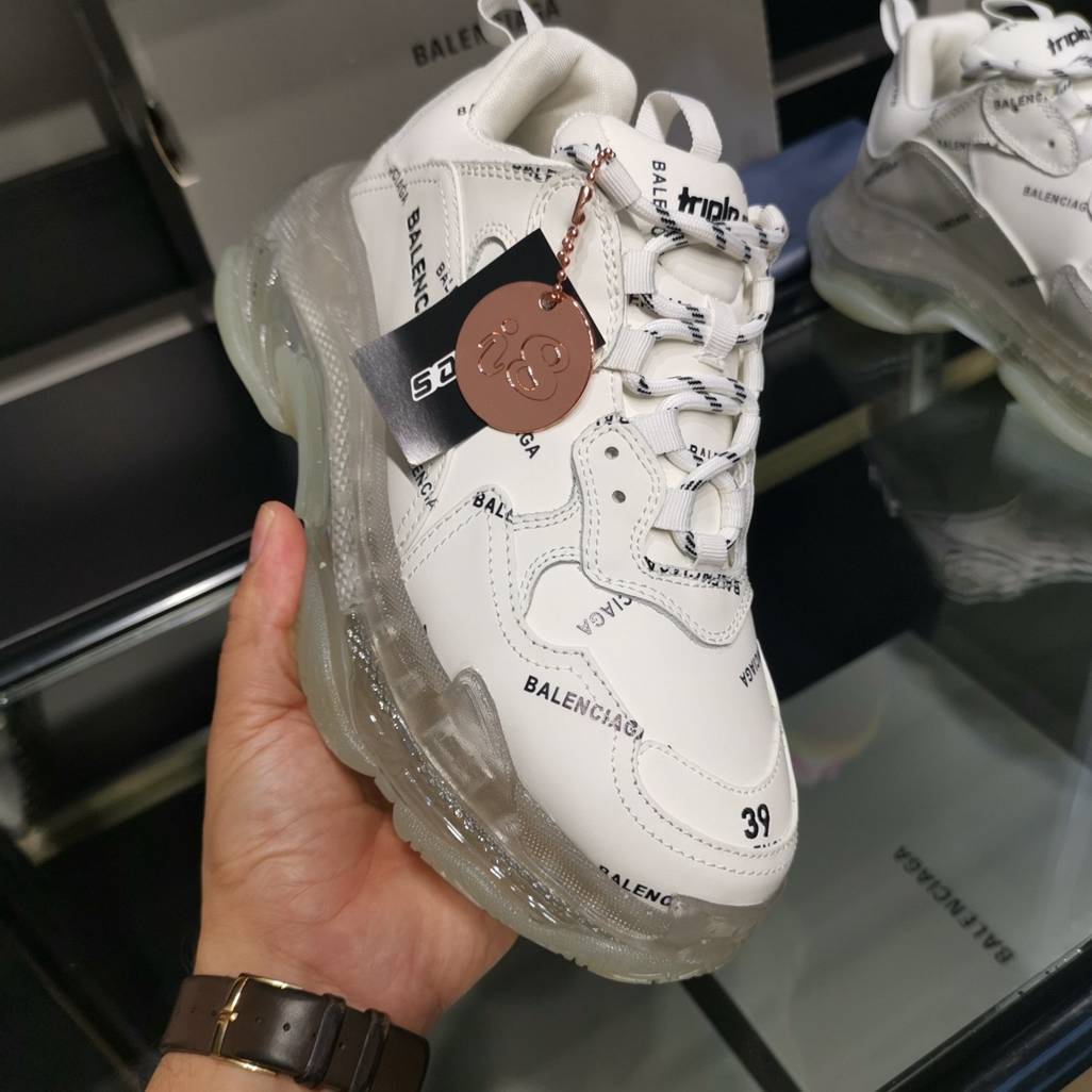 Balenciaga Triple S