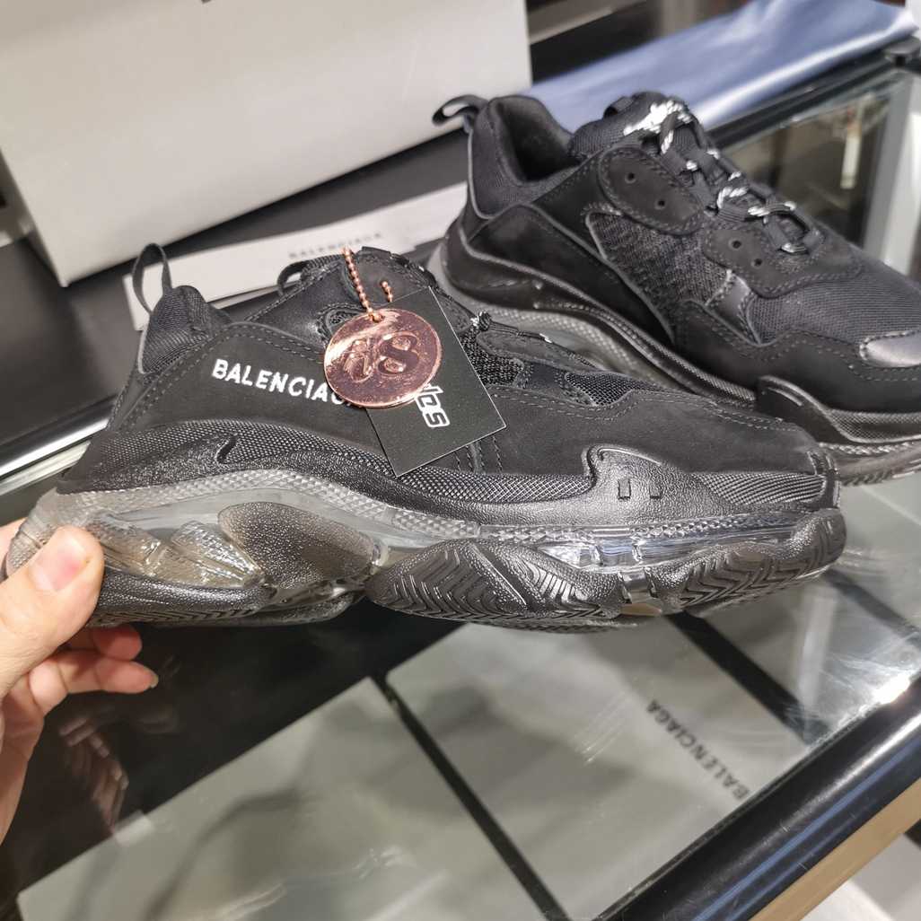 Balenciaga Triple S