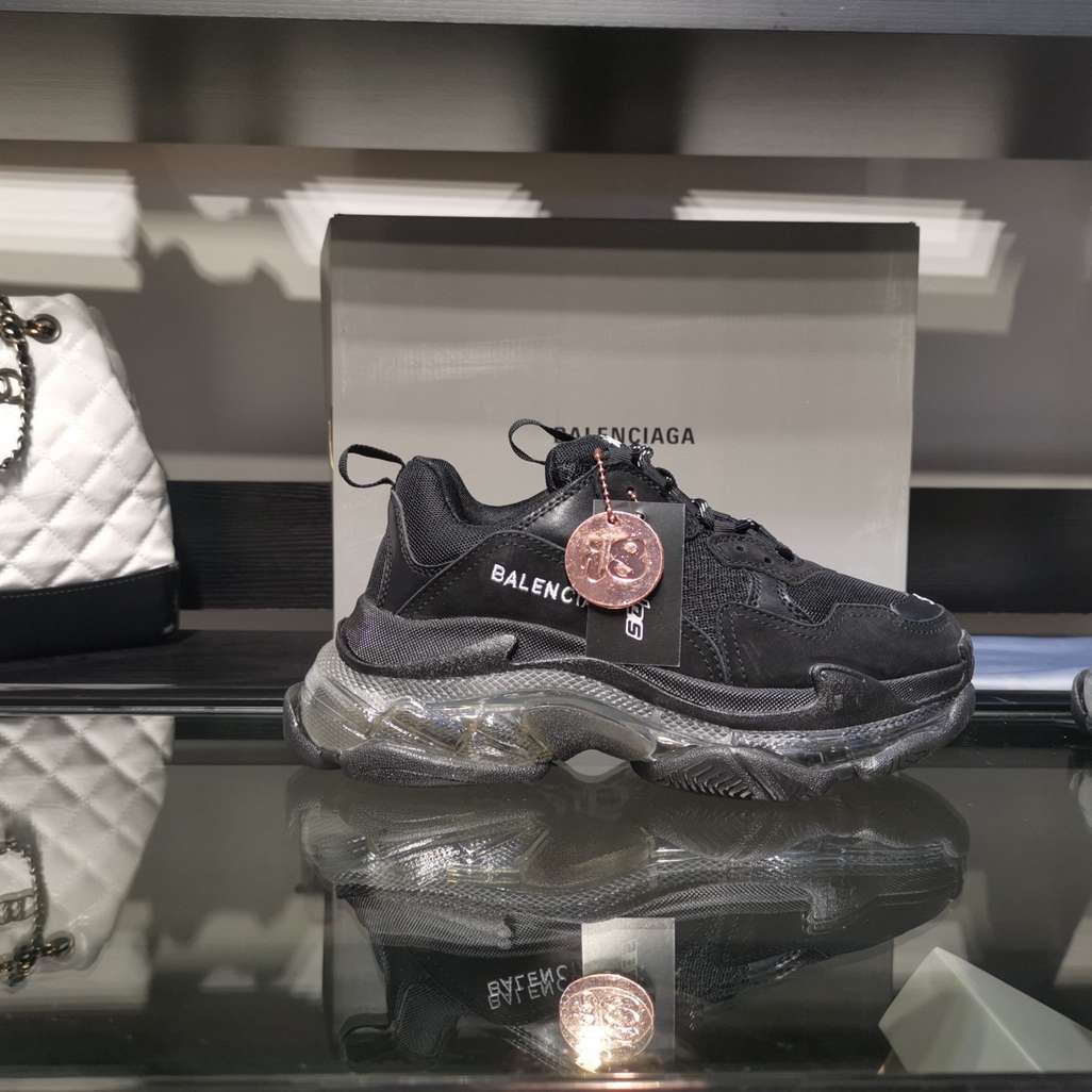 Balenciaga Triple S