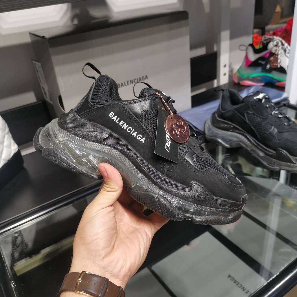 Balenciaga Triple S